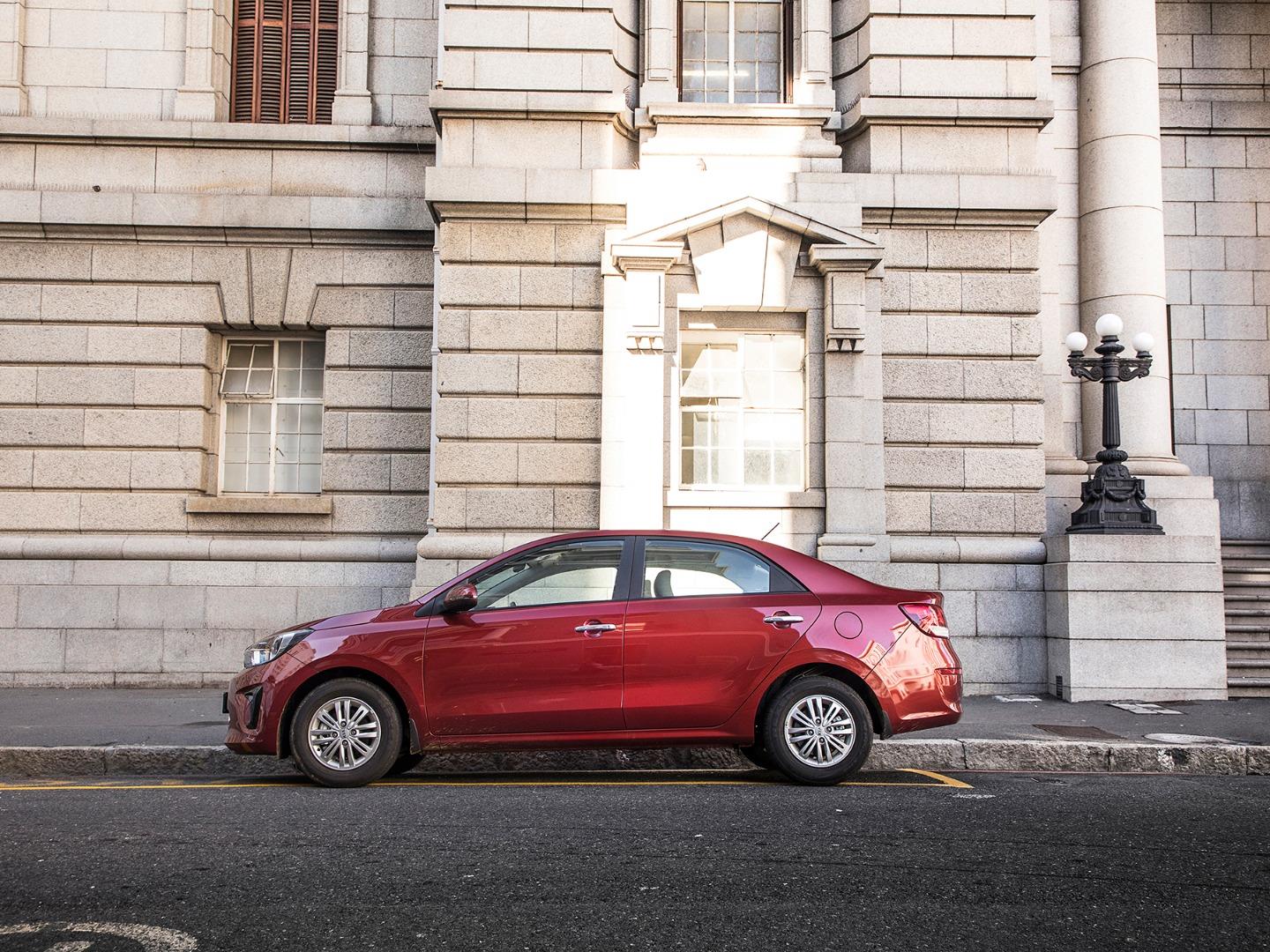 نقد و بررسی کیا پگاس - هر آنچه باید دربارهی کیا پگاس بدانید 19926422