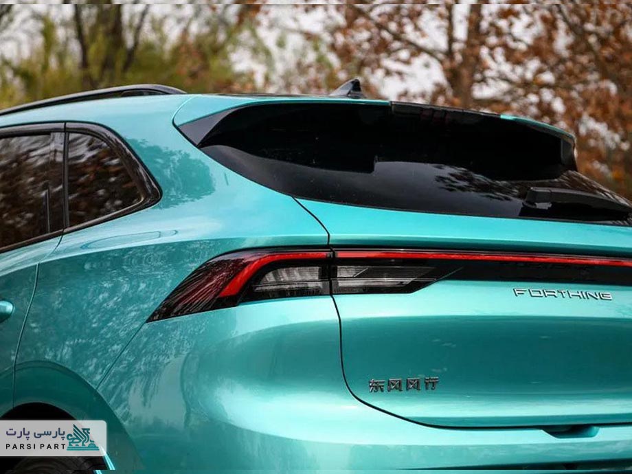 نقد و بررسی و مشخصات فنی لاماری ایما (دانگ فنگ T5 EVO) Lamari Eama Close Rear